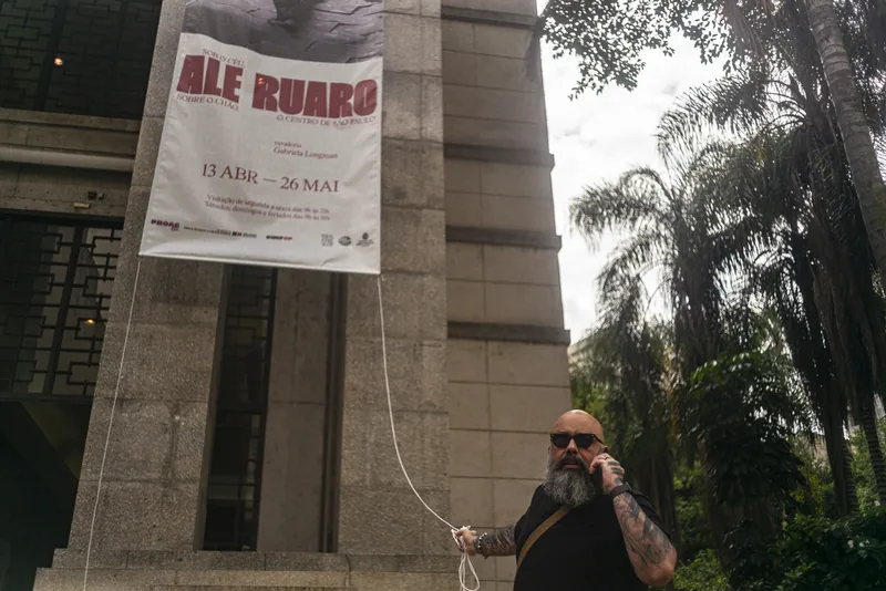 ale ruaro: sob o céu, sobre o chão. — imagem 10